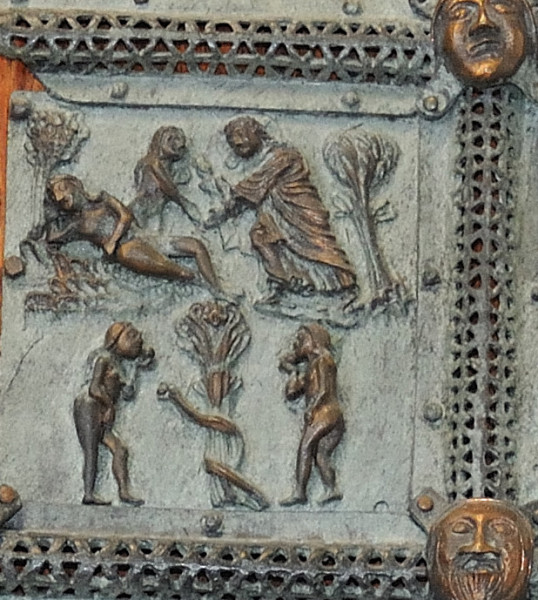 formelle portale di  san zeno creazione di eva